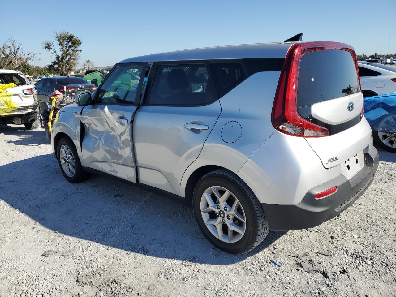 2021 Kia Soul Lx - Image 2