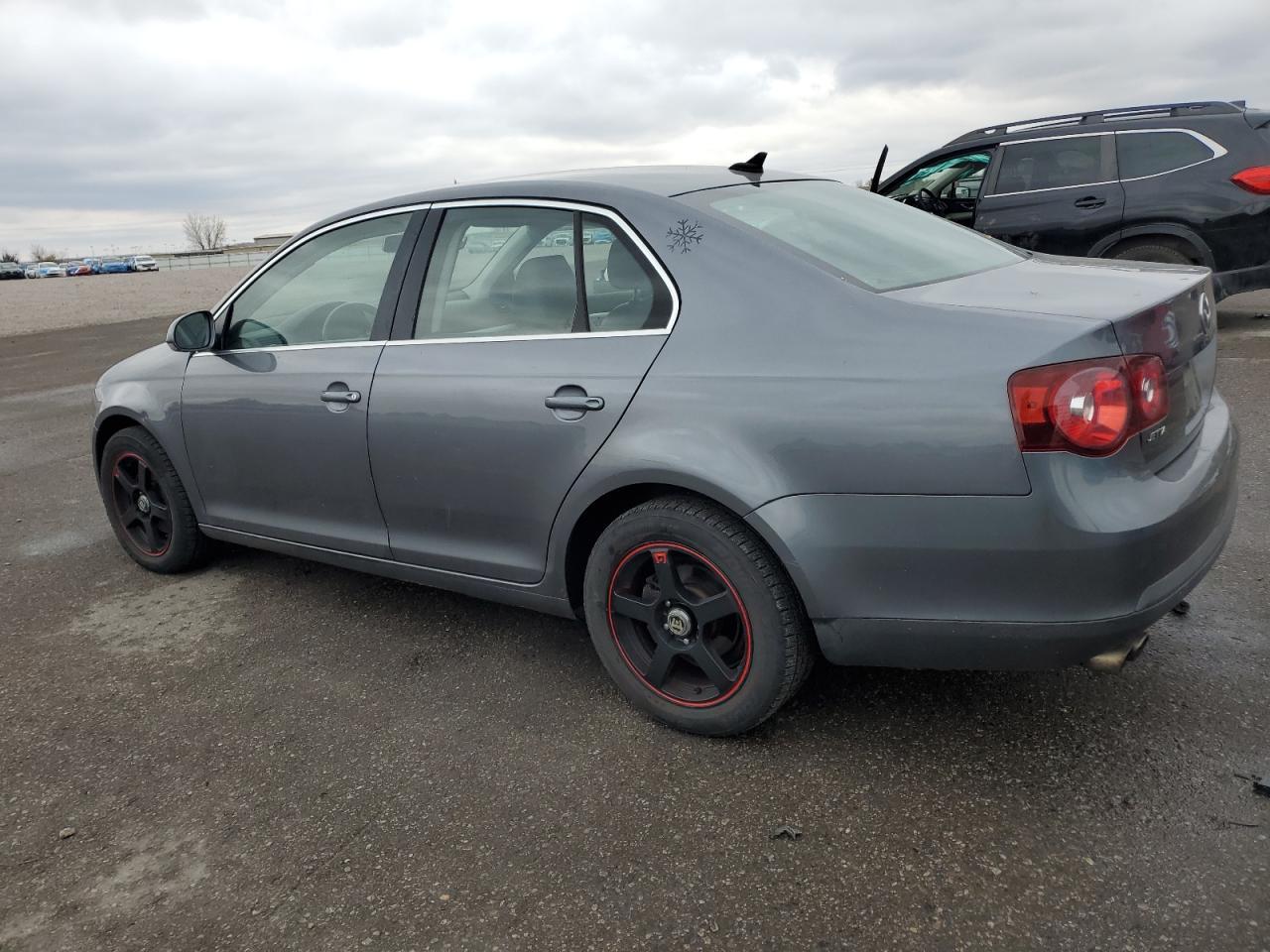 2009 Volkswagen Jetta Se - Image 2