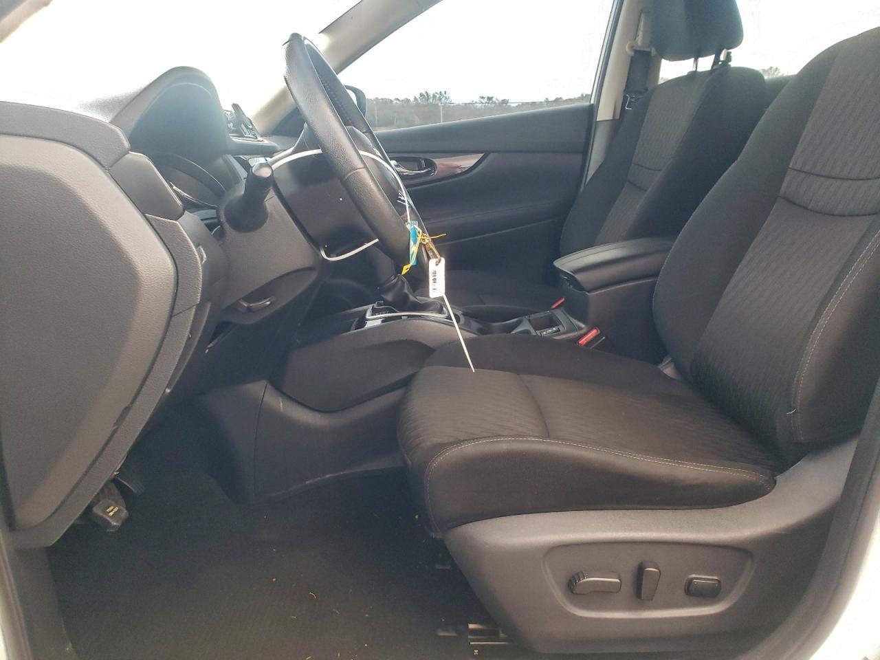 2019 Nissan Rogue S - Фото 7