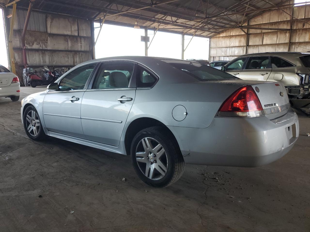 2010 Chevrolet Impala Lt - Image 2