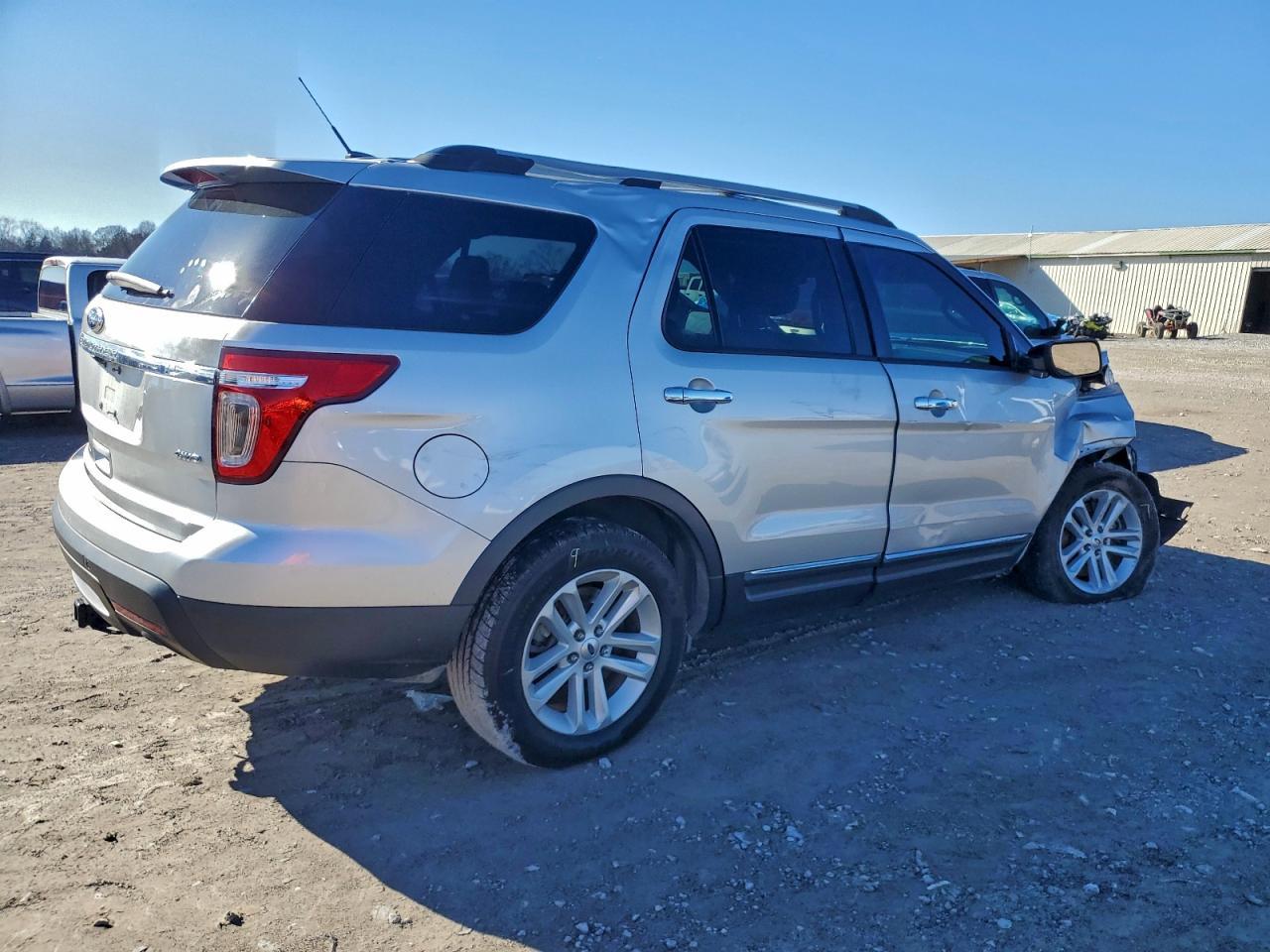 2014 Ford Explorer Xlt - Фото 3