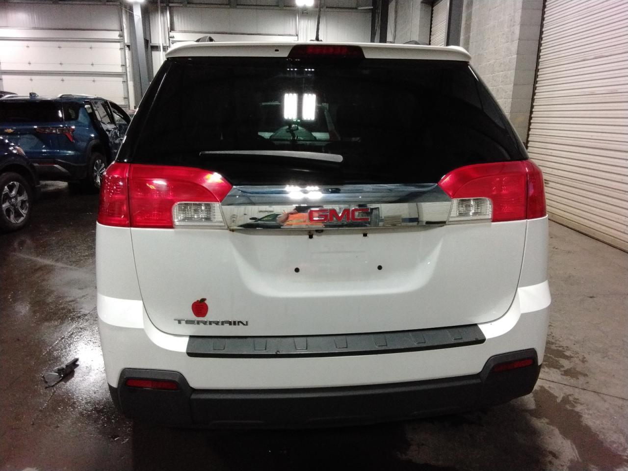 2015 GMC Terrain Sle - Image 6