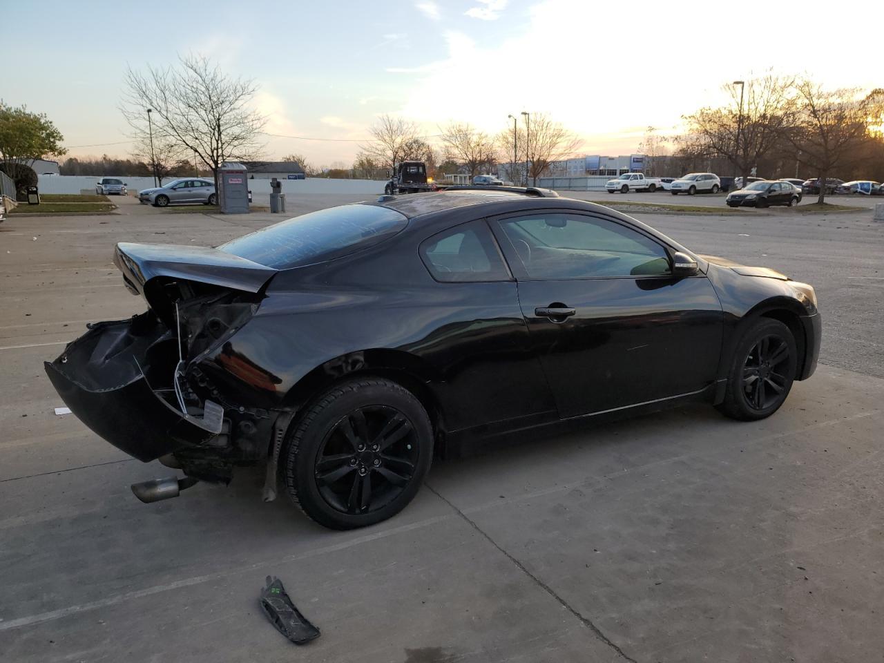 2011 Nissan Altima S - Image 3