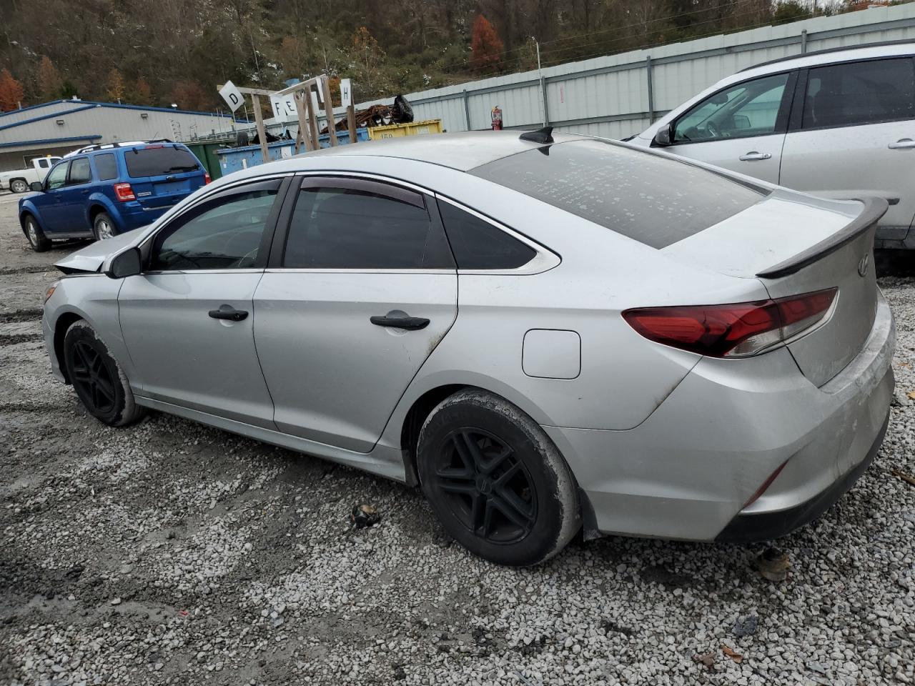 2019 Hyundai Sonata Se - Фото 2