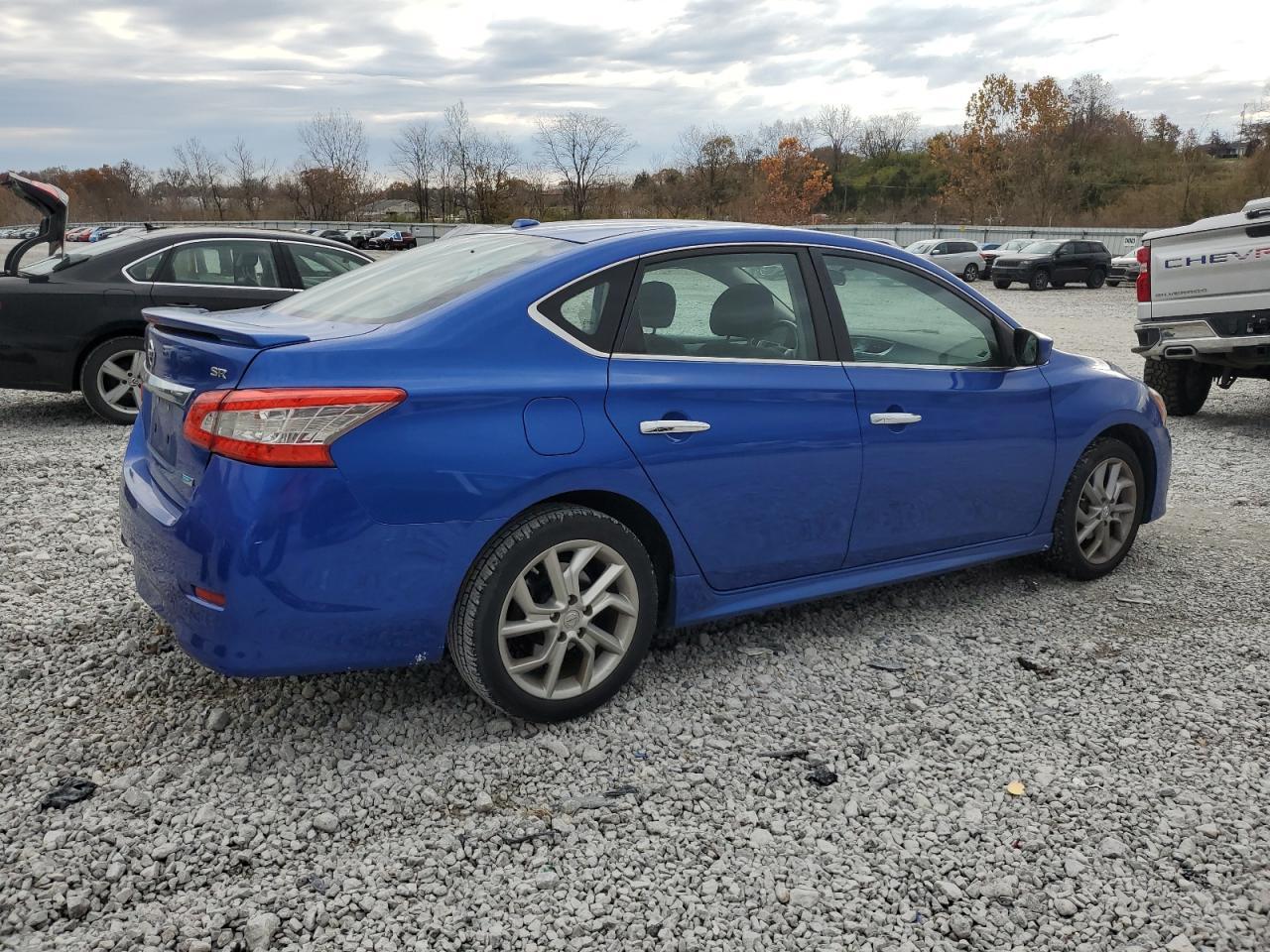 2013 Nissan Sentra S - Фото 3