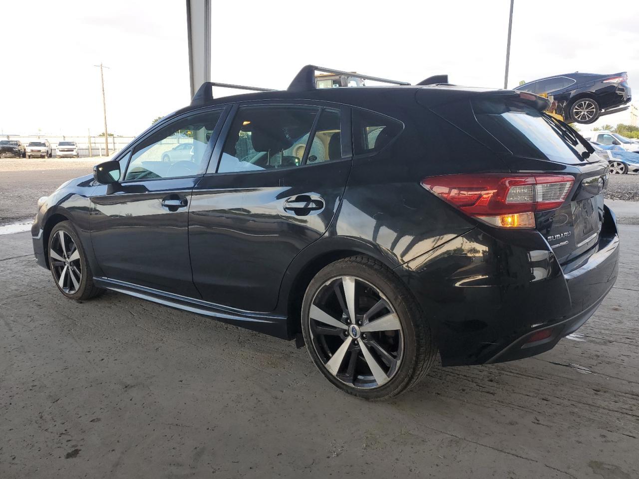 2017 Subaru Impreza Sport - Фото 2