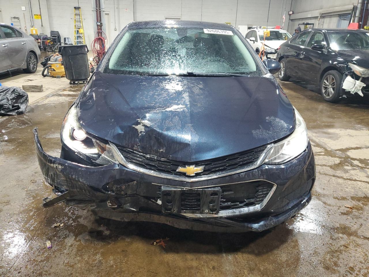 2016 Chevrolet Cruze Lt - Image 5