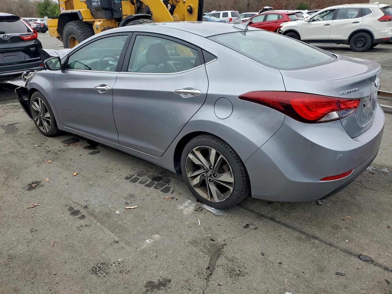 2015 Hyundai Elantra Se - Image 2