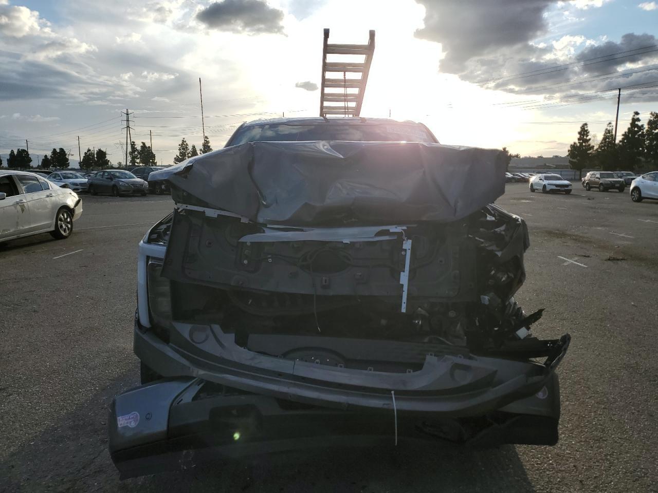 2024 Ford F150 Lightning Xlt - Image 5