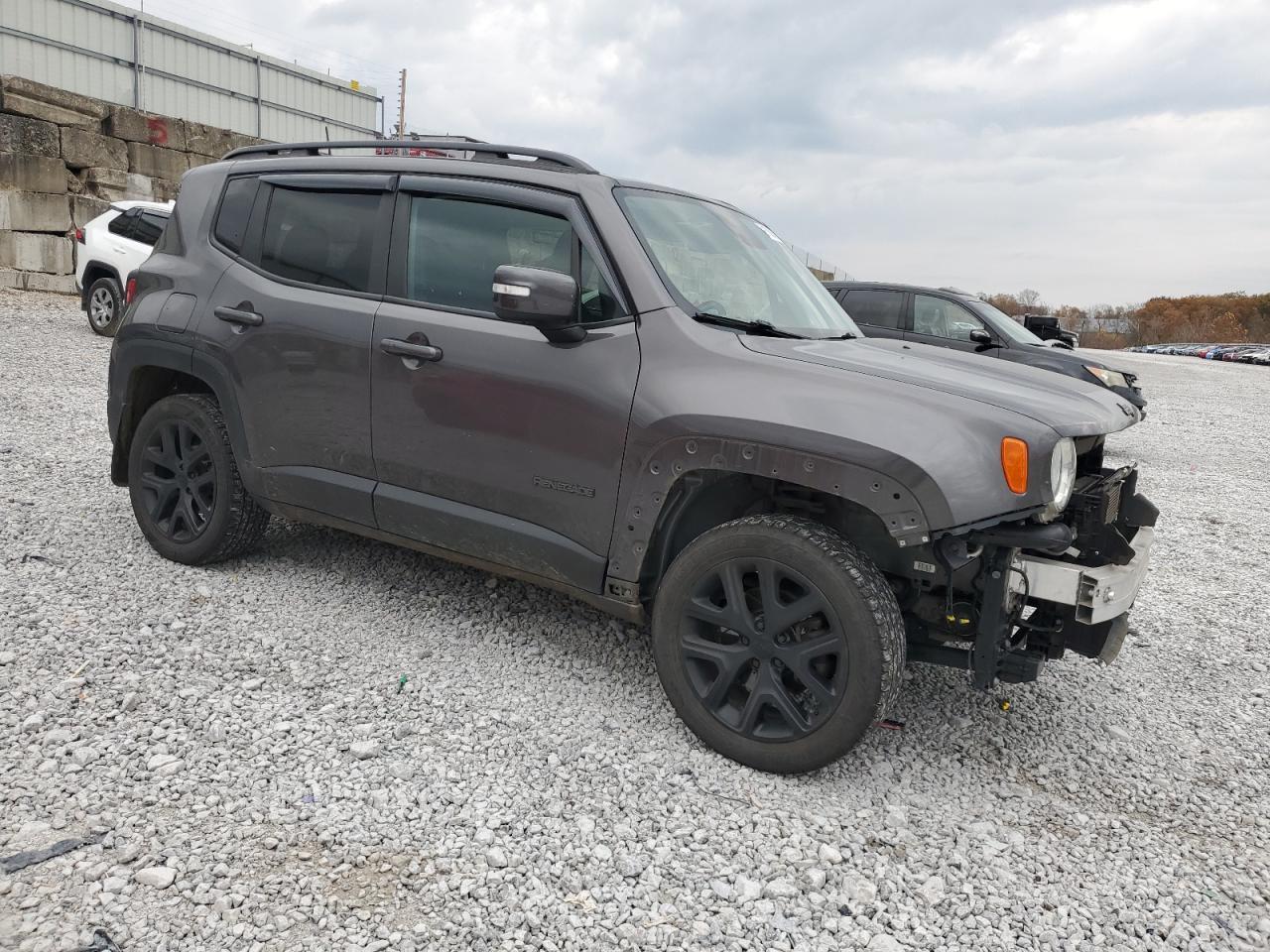 2018 Jeep Renegade Latitude - Фото 4