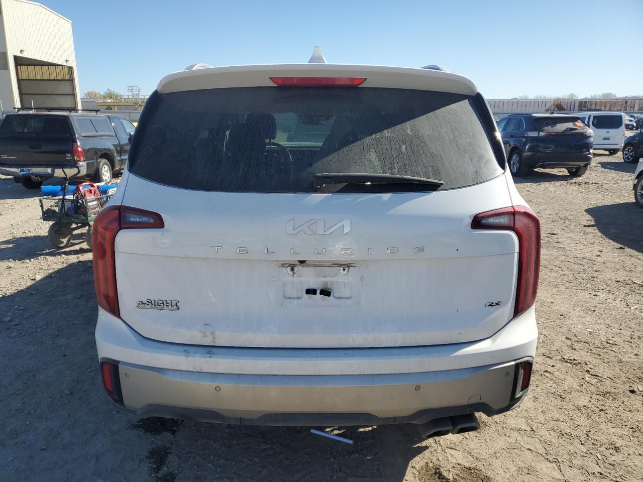 2023 Kia Telluride S - Фото 6