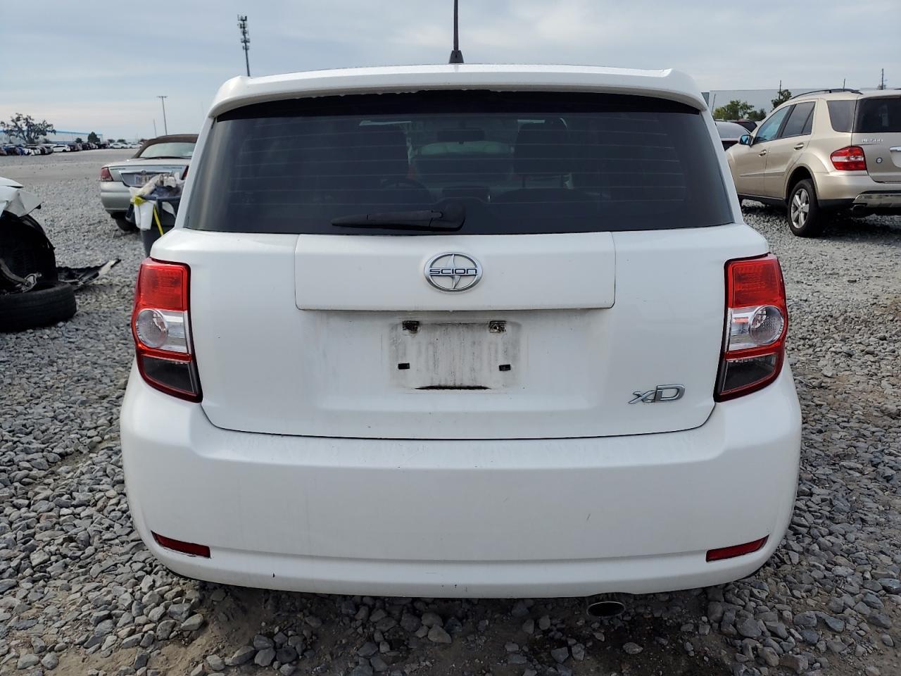 2014 Scion Xd - Image 6