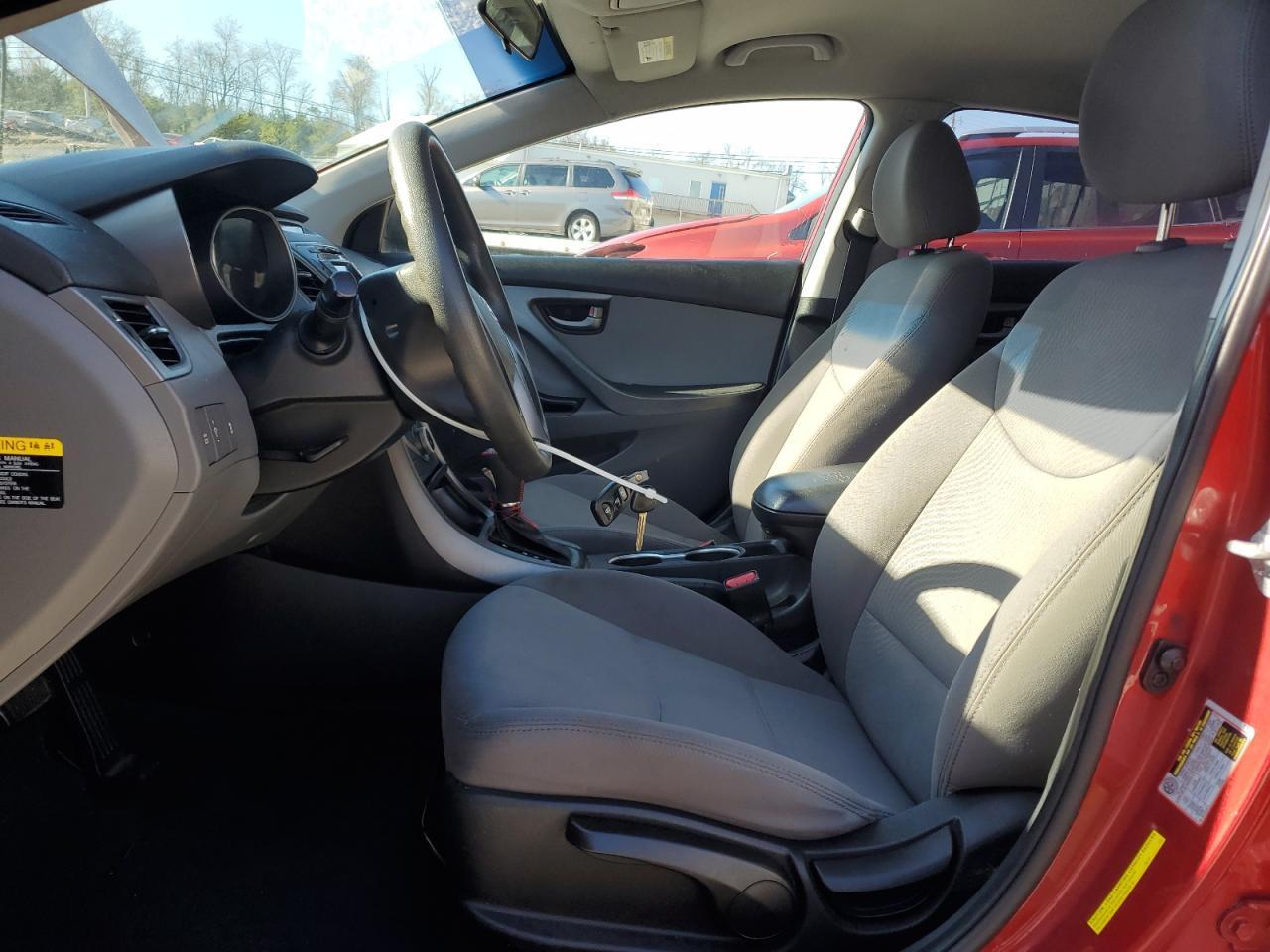 2016 Hyundai Elantra Se - Фото 7