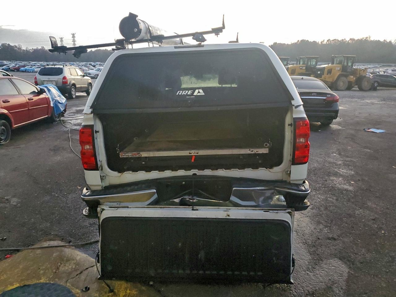 2018 Chevrolet Silverado C1500 - Image 6