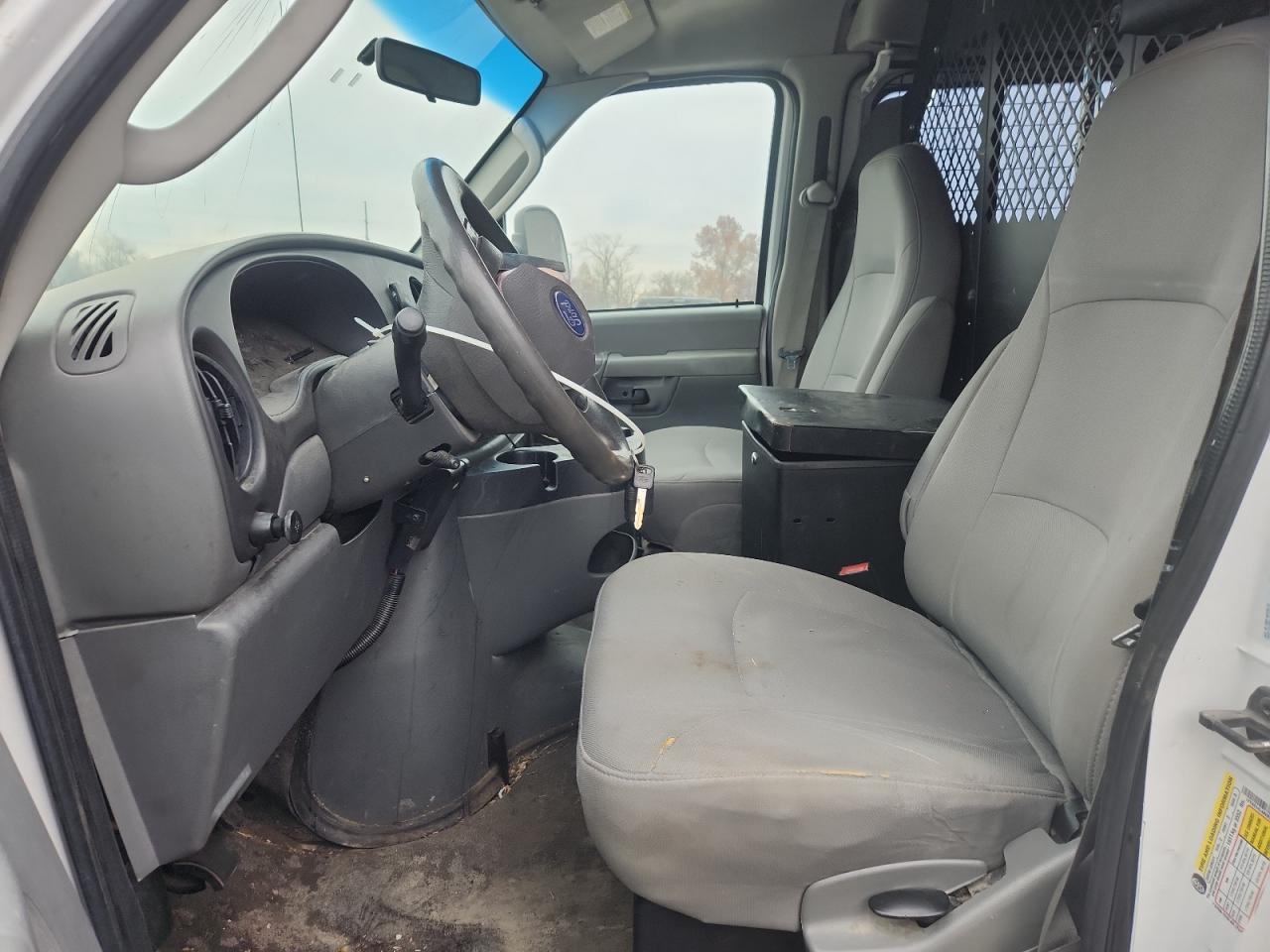 2008 Ford E250 - Image 7
