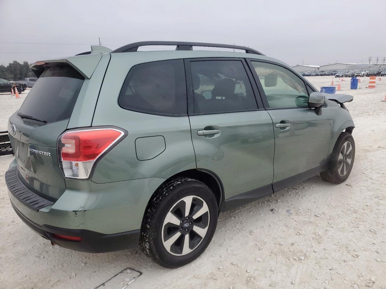 2018 Subaru Forester 2.5I Premium - Фото 3
