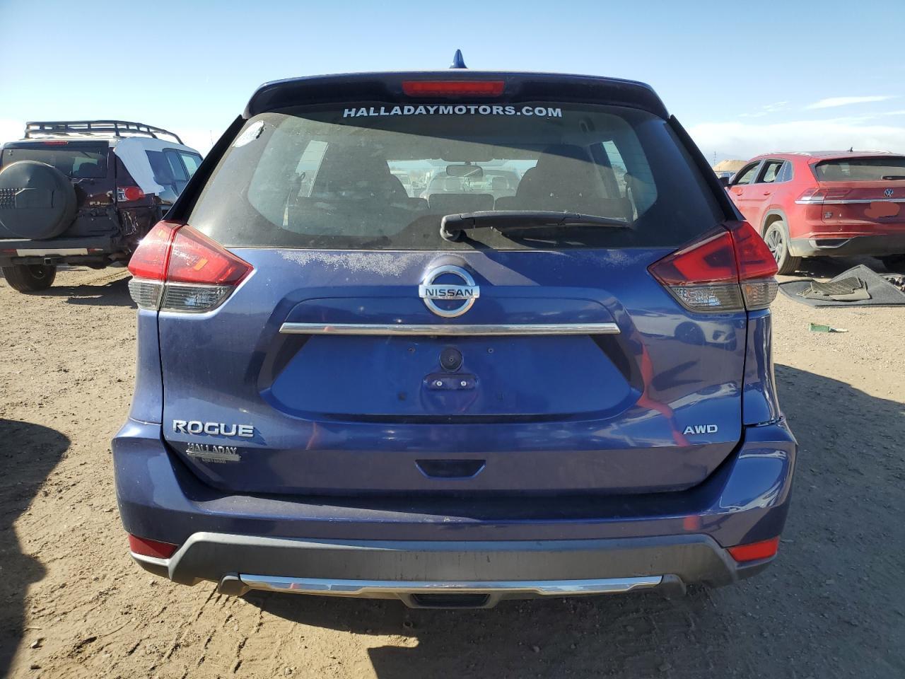 2017 Nissan Rogue S - Фото 6