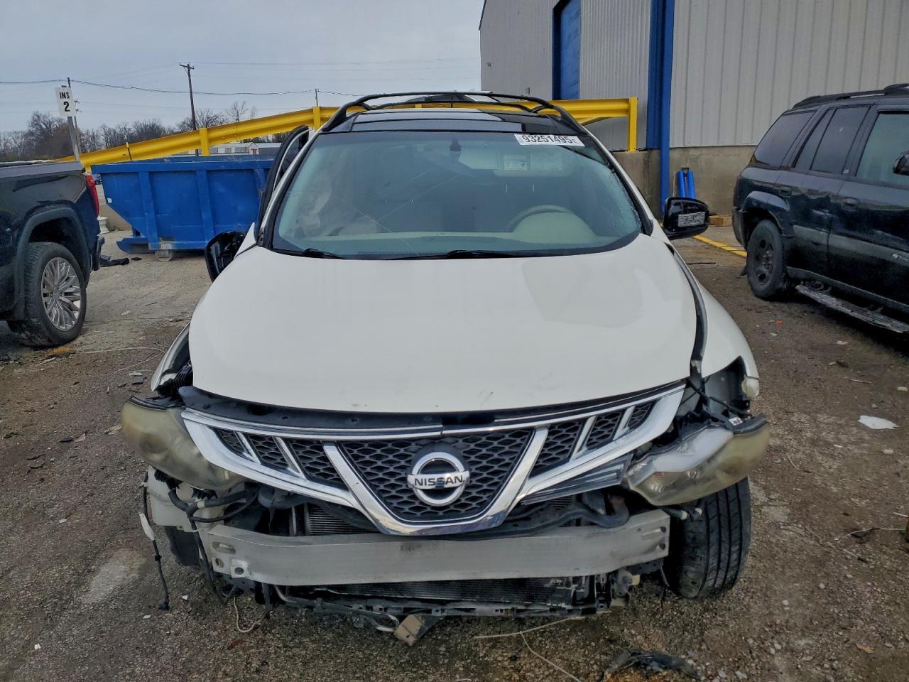 2012 Nissan Murano S - Image 5
