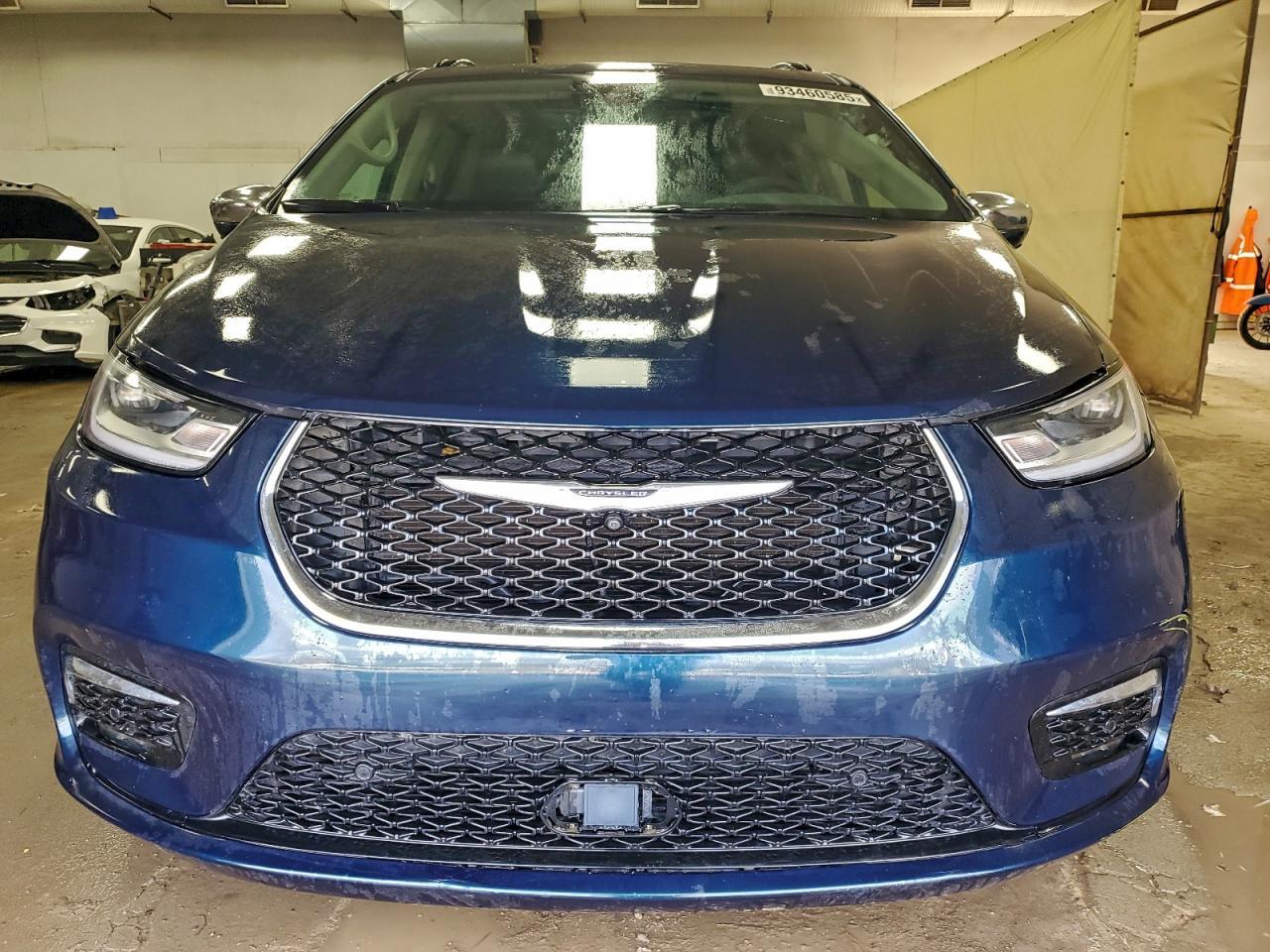 2022 Chrysler Pacifica Limited - Фото 5