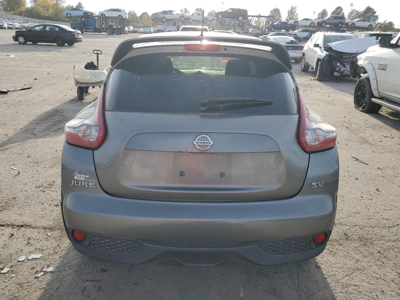 2015 Nissan Juke S - Фото 6