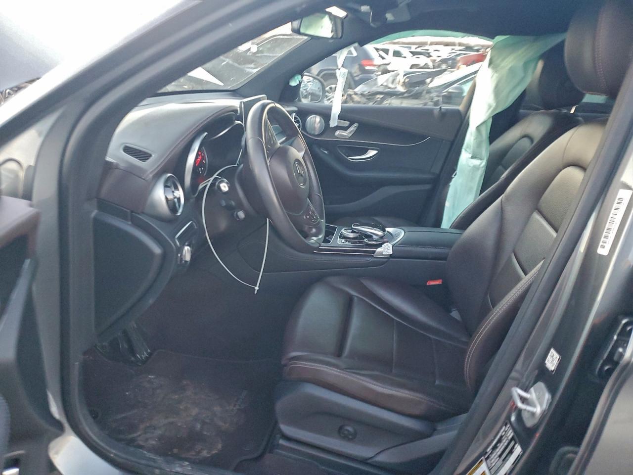 2016 Mercedes-Benz Glc 300 4Matic - Image 7