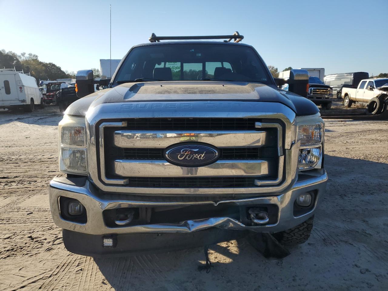 2016 Ford F350 Super Duty - Image 5