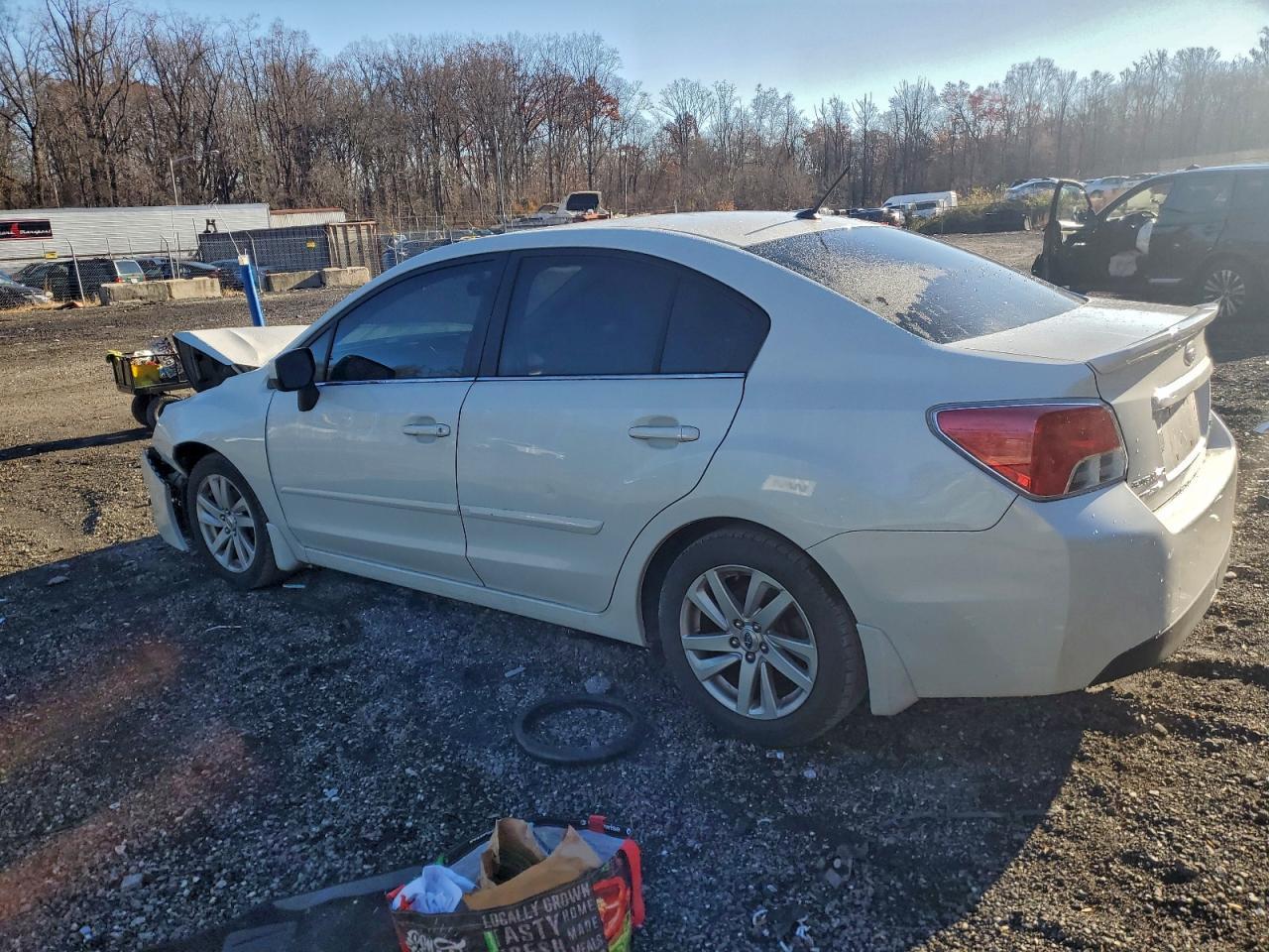 2015 Subaru Impreza Premium - Фото 2