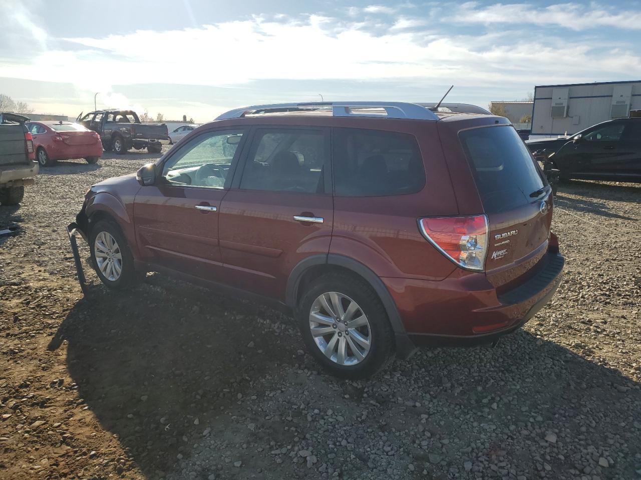 2012 Subaru Forester Touring - Фото 2