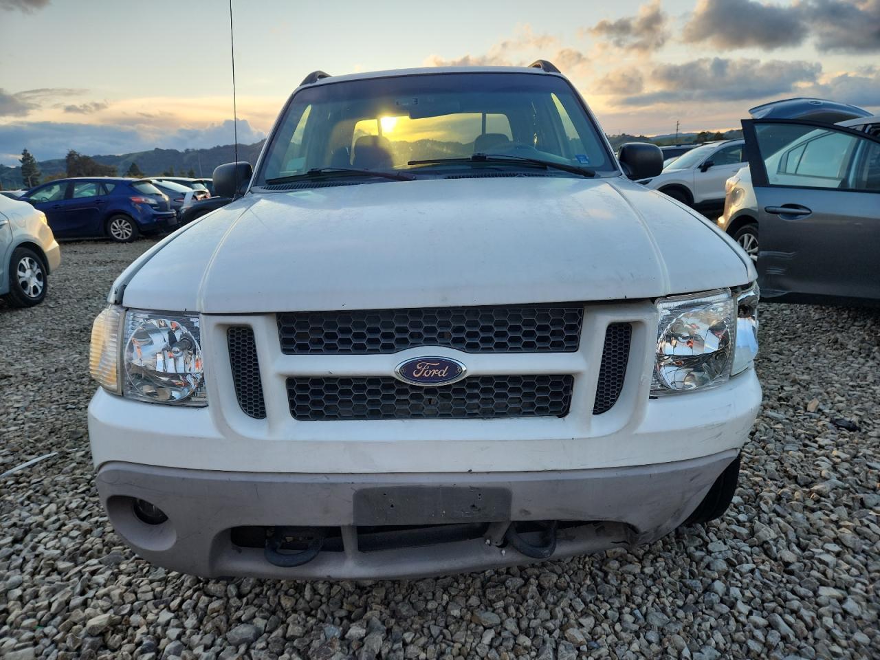 2001 Ford Explorer Sport Trac - Фото 5