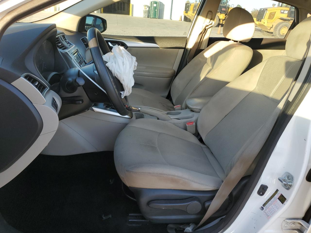 2017 Nissan Sentra S - Image 7