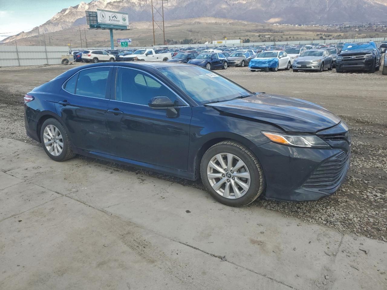 2020 Toyota Camry Le - Image 4