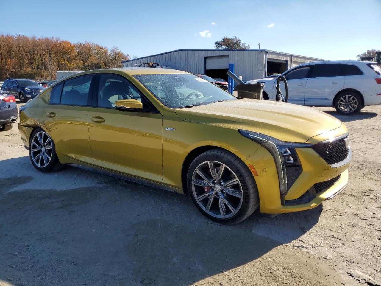 2026 Cadillac Ct5-V - Фото 4