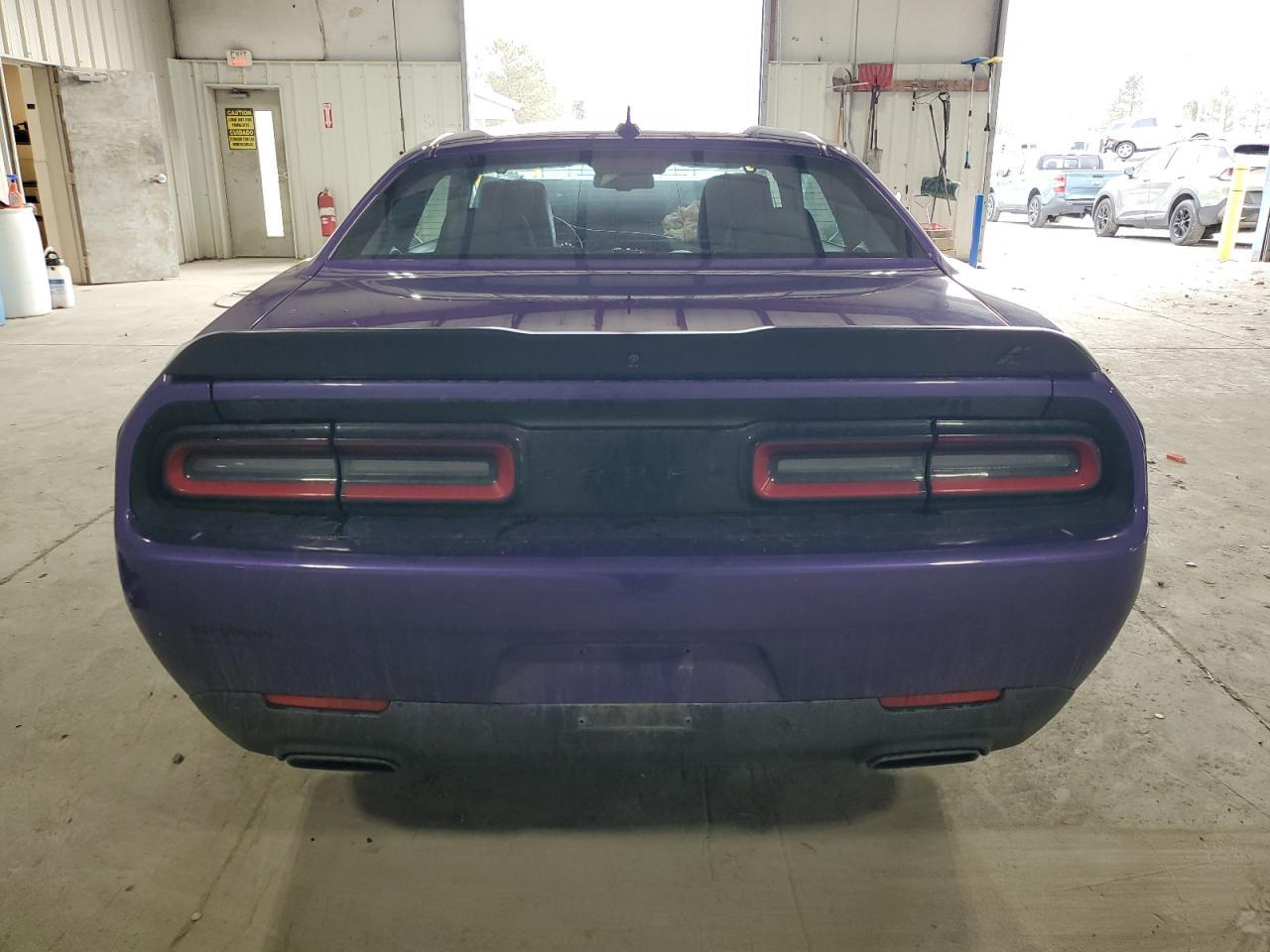 2023 Dodge Challenger Sxt - Фото 6