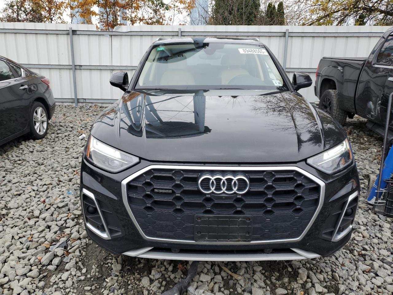 2023 Audi Q5 Premium Plus 45 - Image 5
