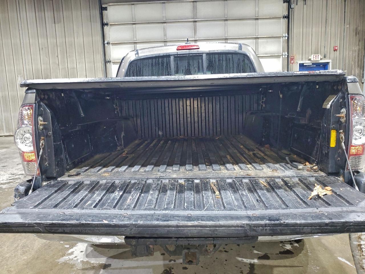 2014 Toyota Tacoma V6 - Image 6