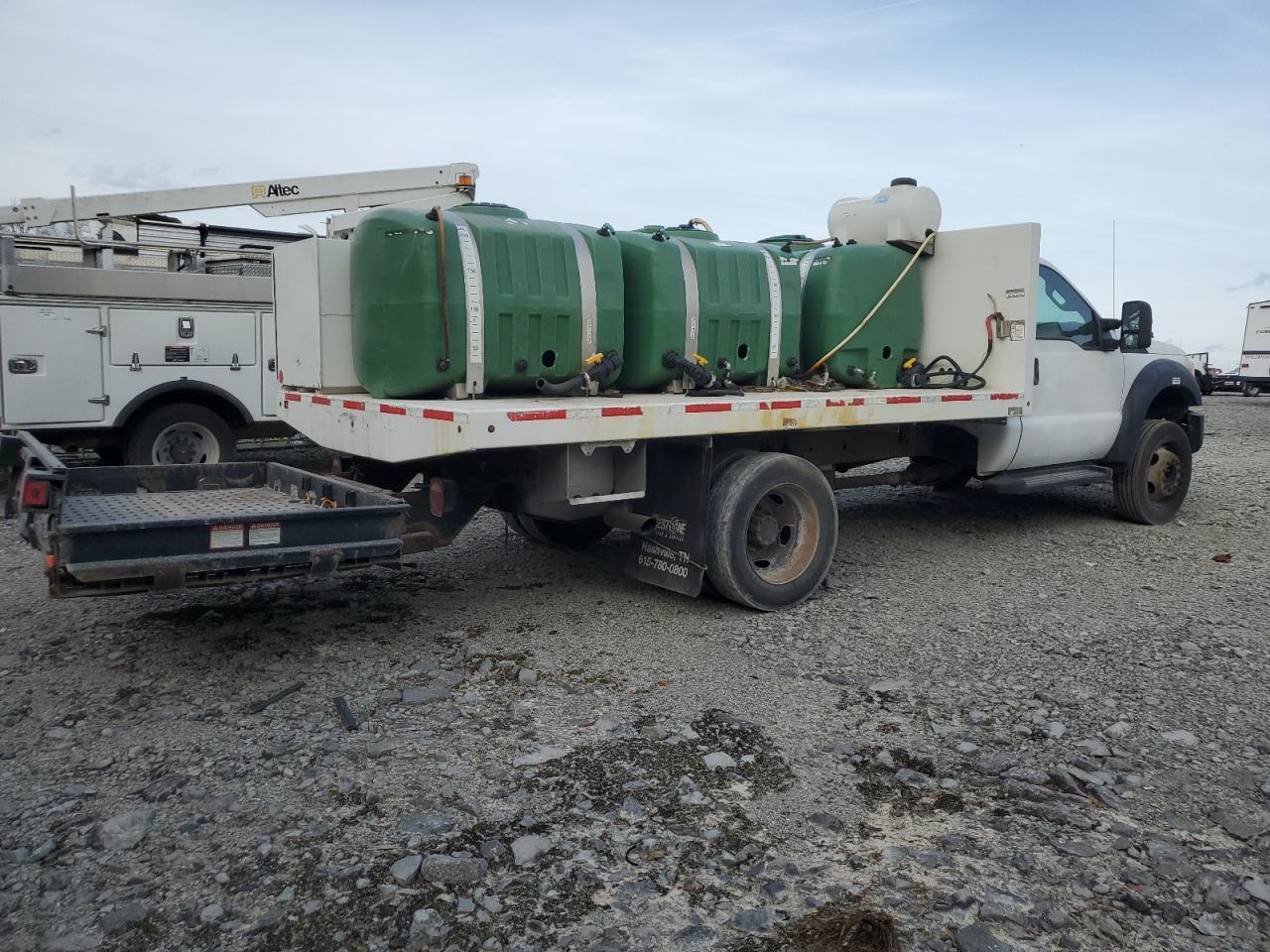 2015 Ford F450 Super Duty - Фото 3