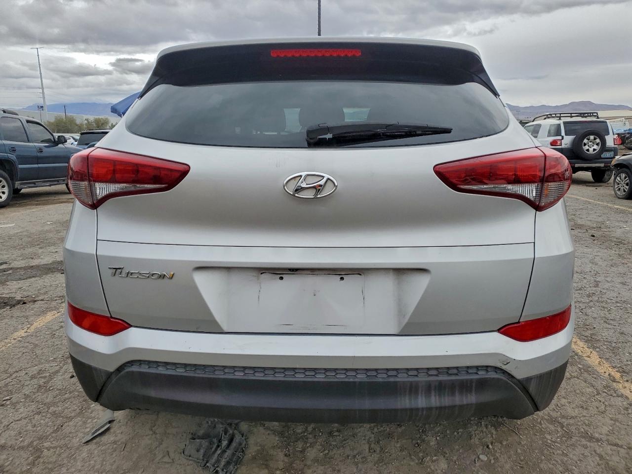 2017 Hyundai Tucson Se - Фото 6