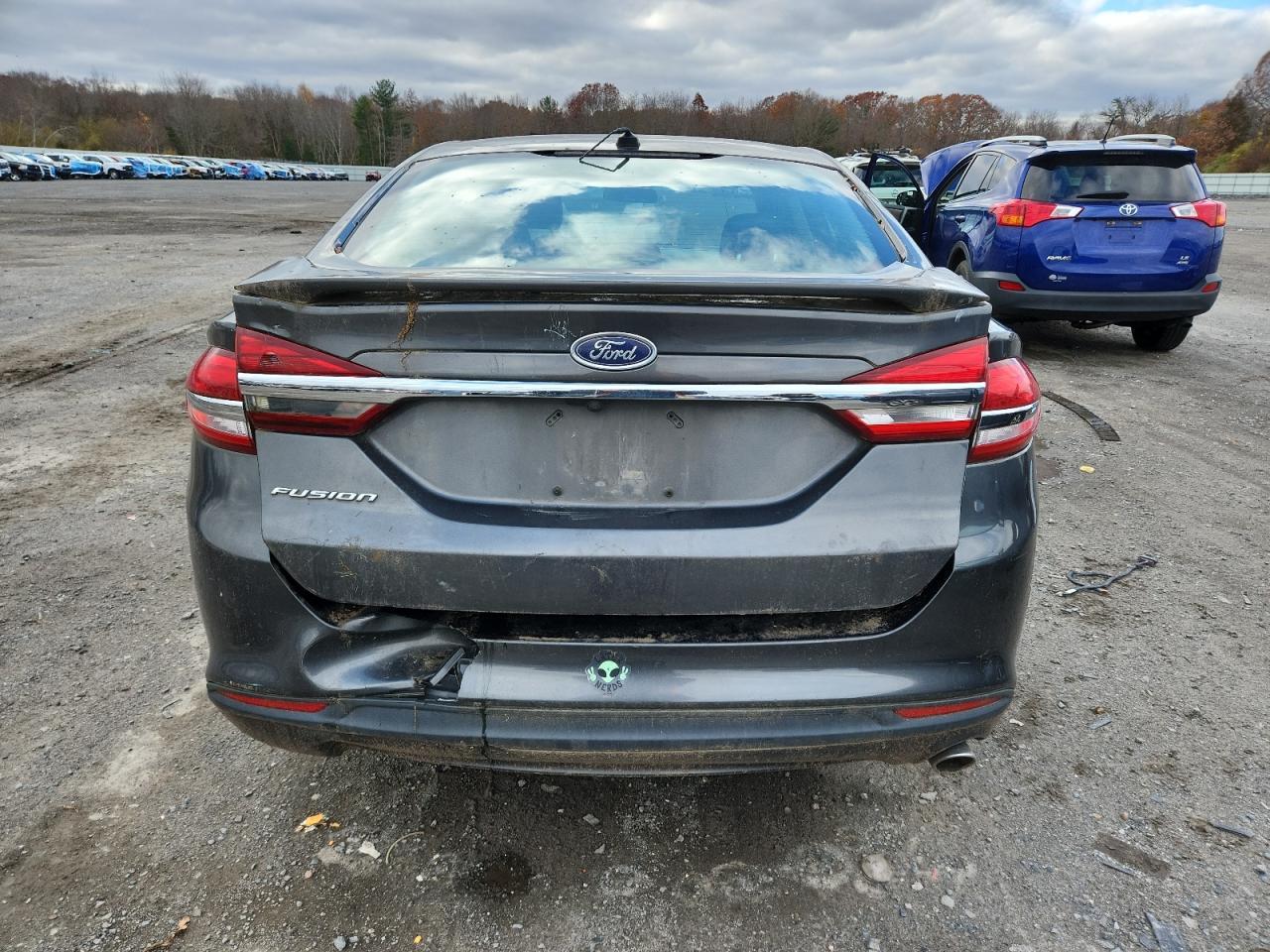2017 Ford Fusion S - Фото 6