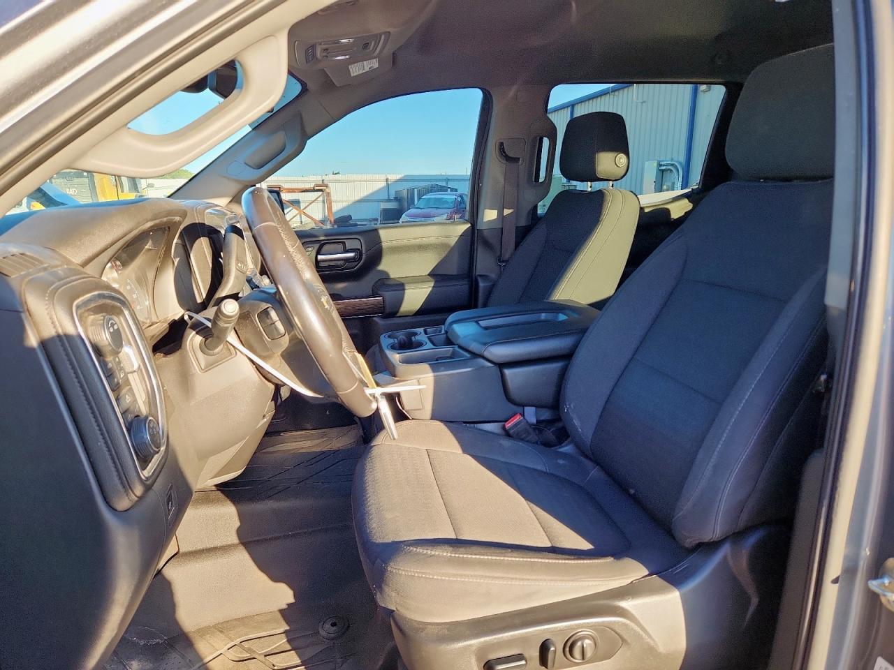 2020 Chevrolet Silverado K1500 Lt - Фото 7