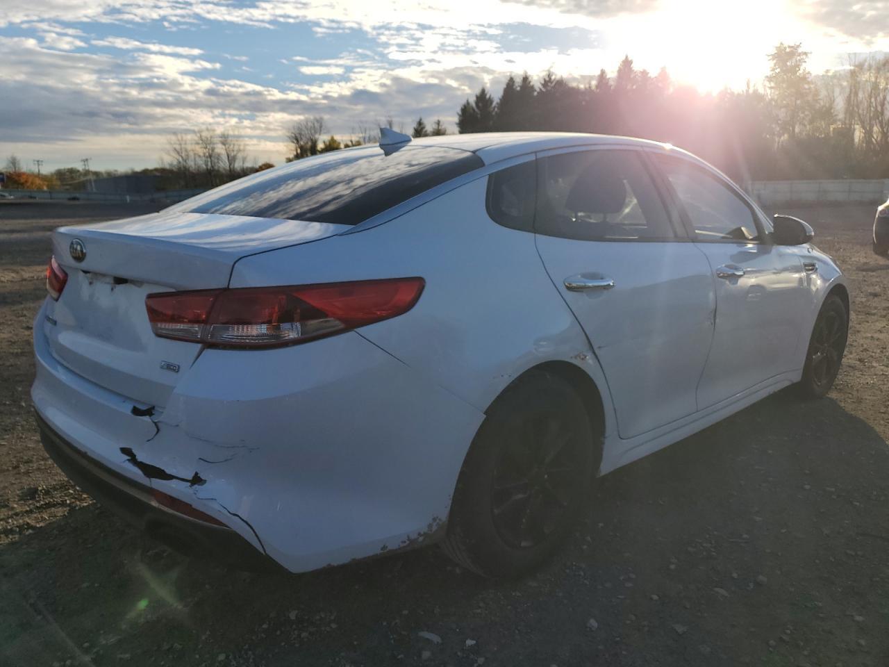 2016 Kia Optima Lx - Фото 3