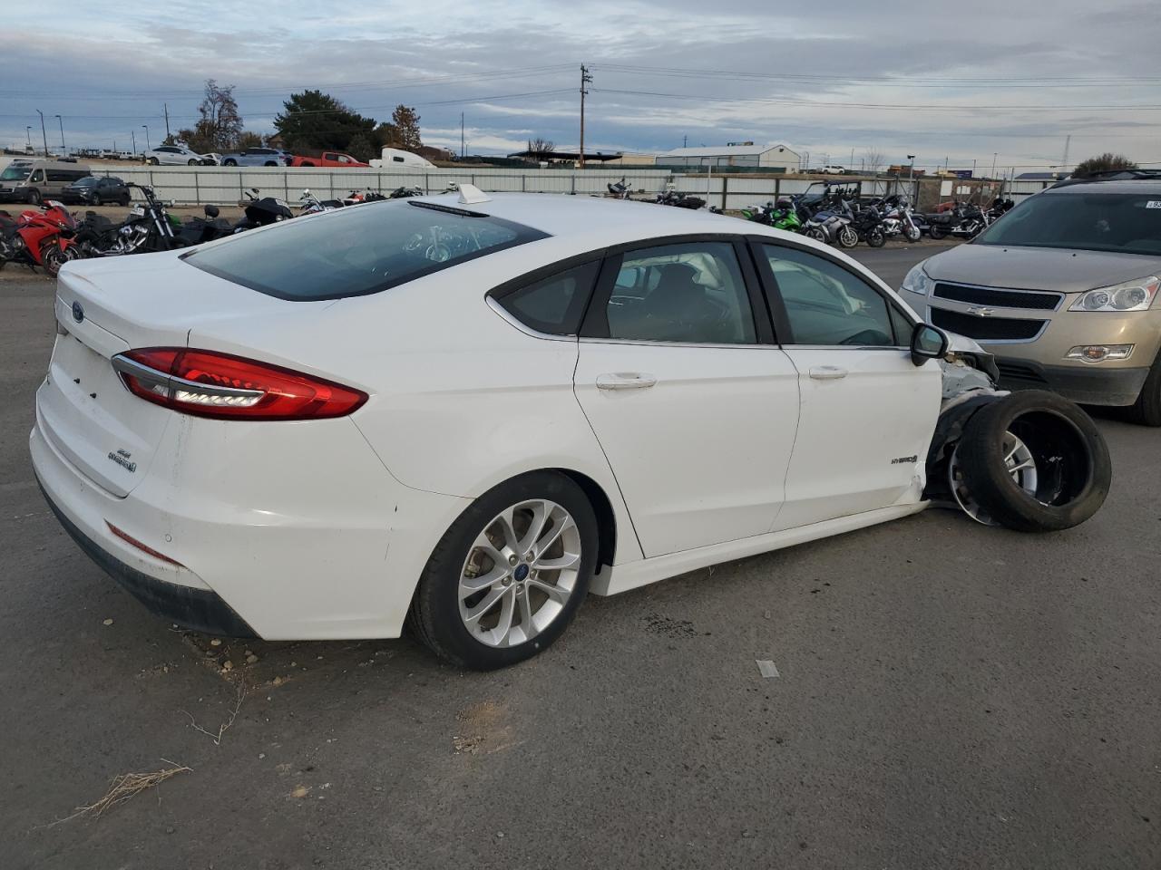 2019 Ford Fusion Se - Image 3