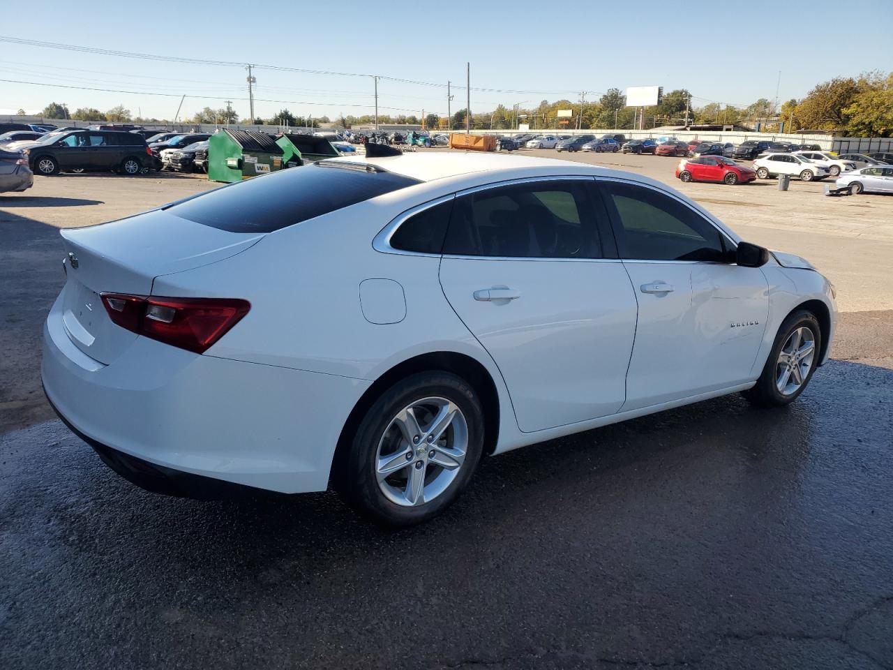 2019 Chevrolet Malibu Ls - Image 3