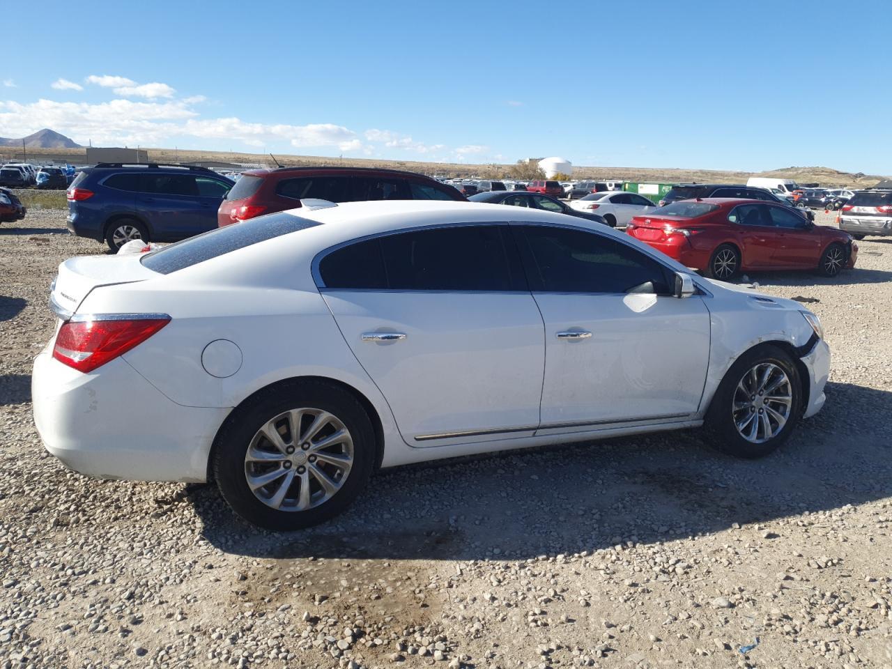 2015 Buick Lacrosse - Фото 3