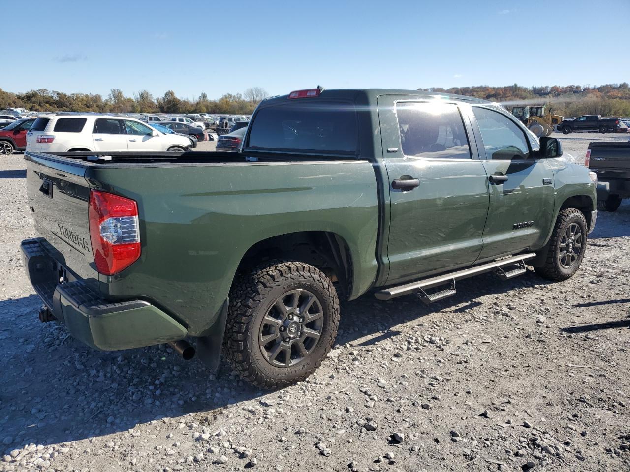 2021 Toyota Tundra Crewmax Sr5 - Фото 3