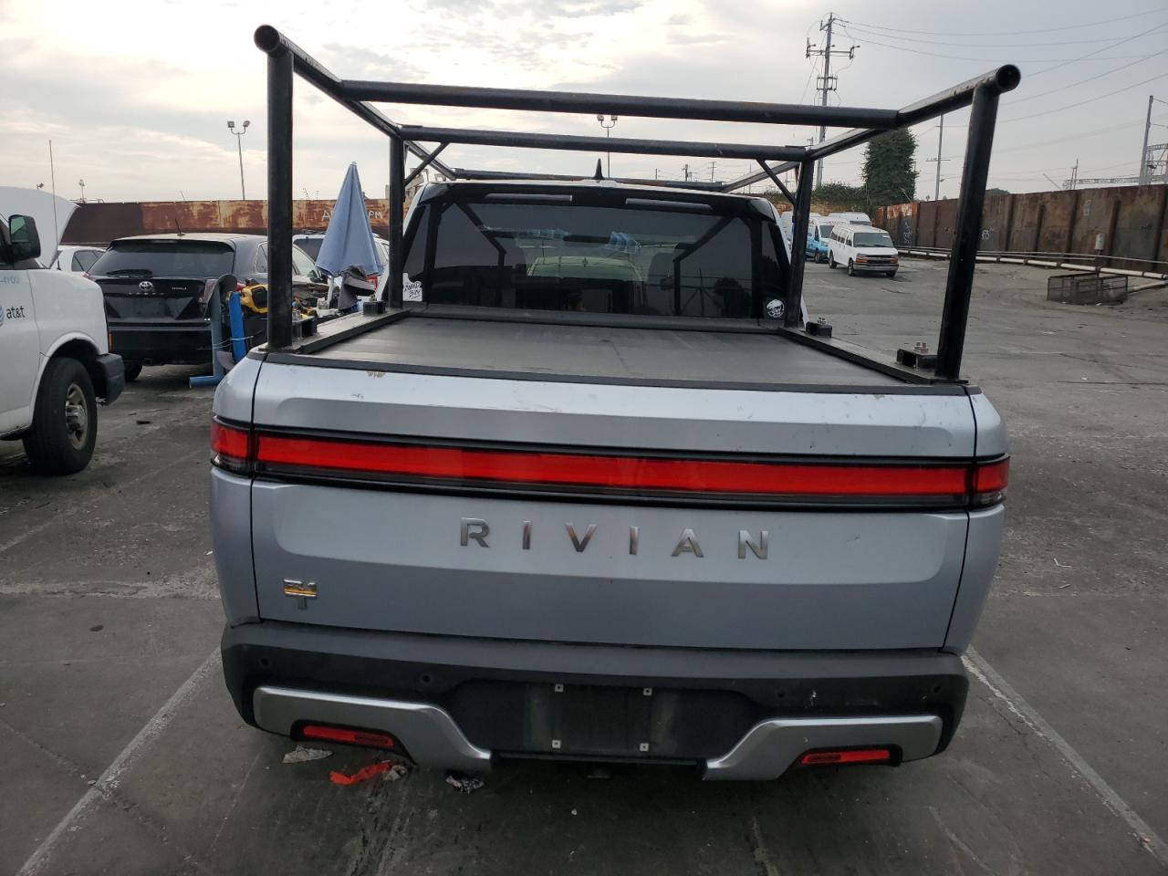 2022 Rivian R1T Launch Edition - Image 6