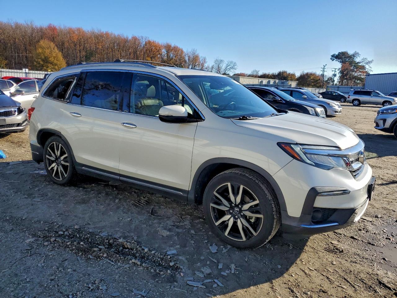 2019 Honda Pilot Elite - Image 4