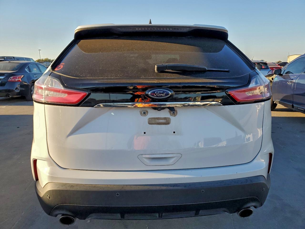 2019 Ford Edge Se - Image 6