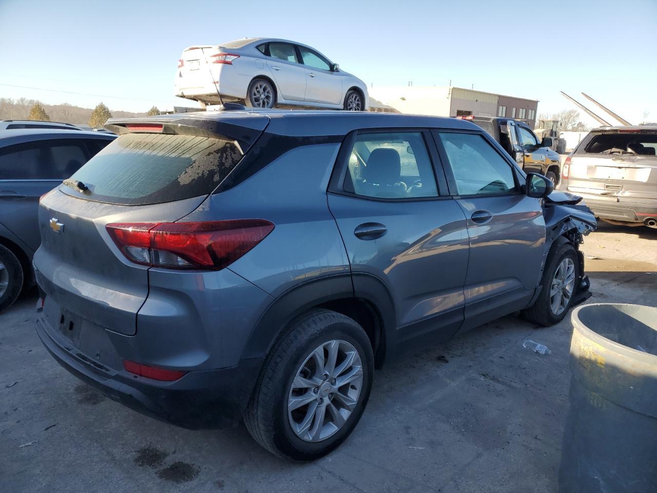 2022 Chevrolet Trailblazer Ls - Image 3