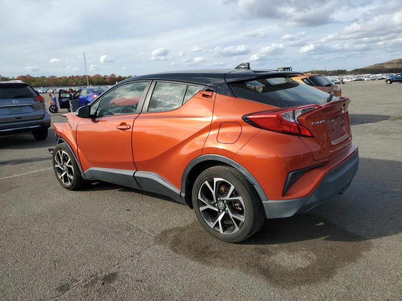 2020 Toyota C-Hr Xle - Фото 2