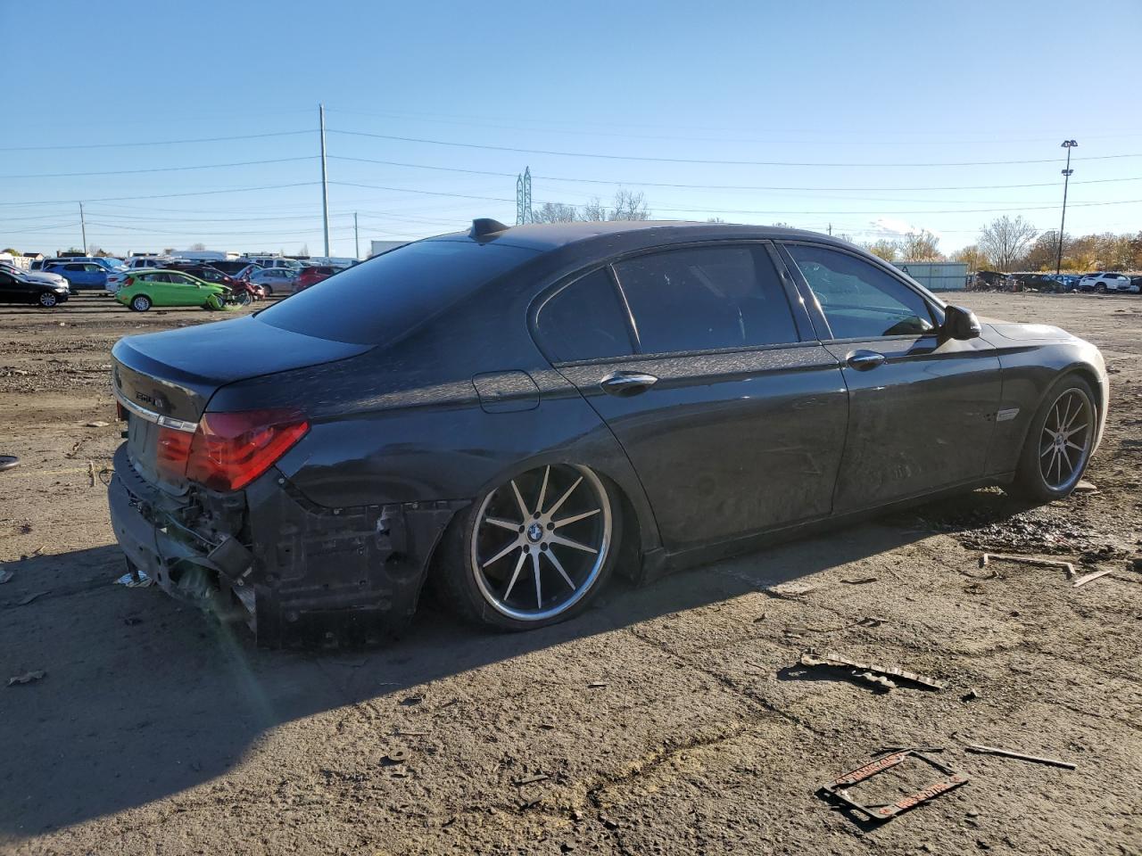 2013 BMW 750 Li - Image 3